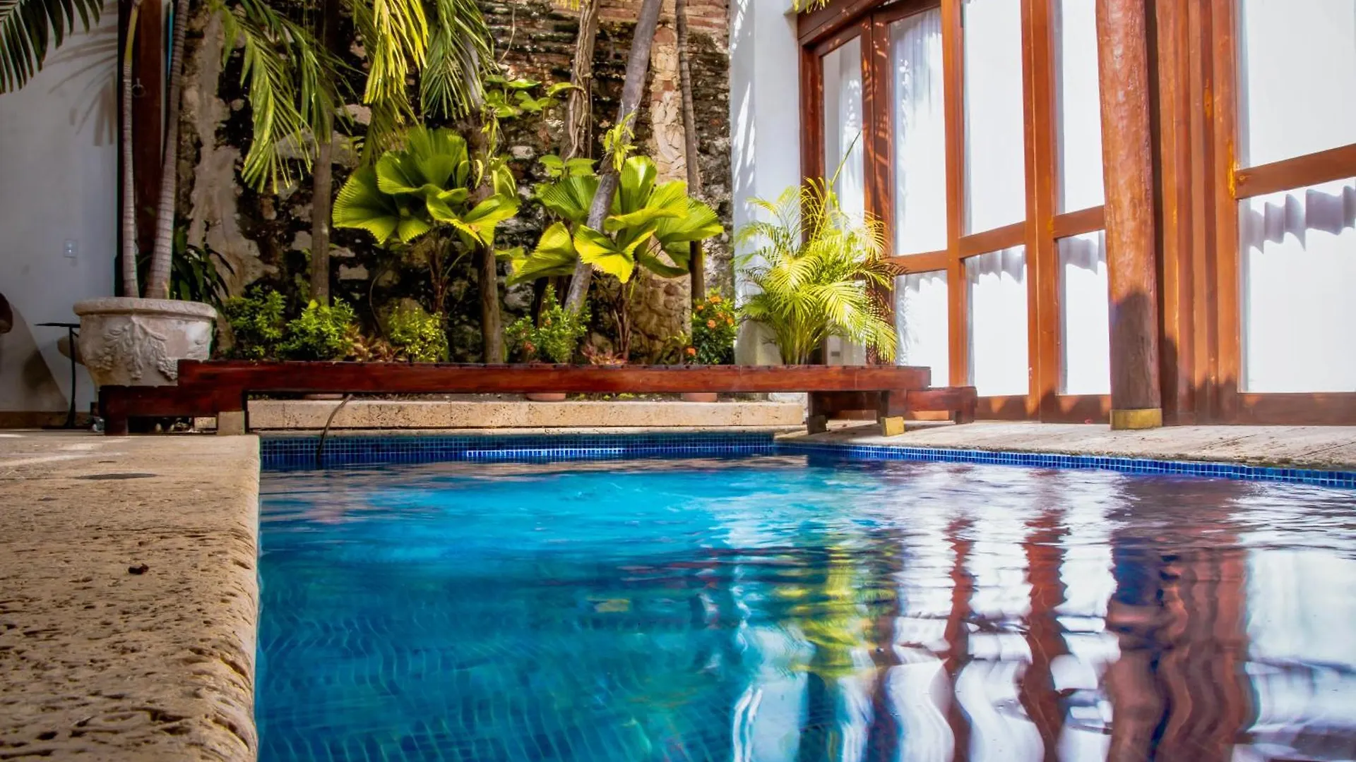 5 Bedroom Villa Inside Of The Walled City Cartagena