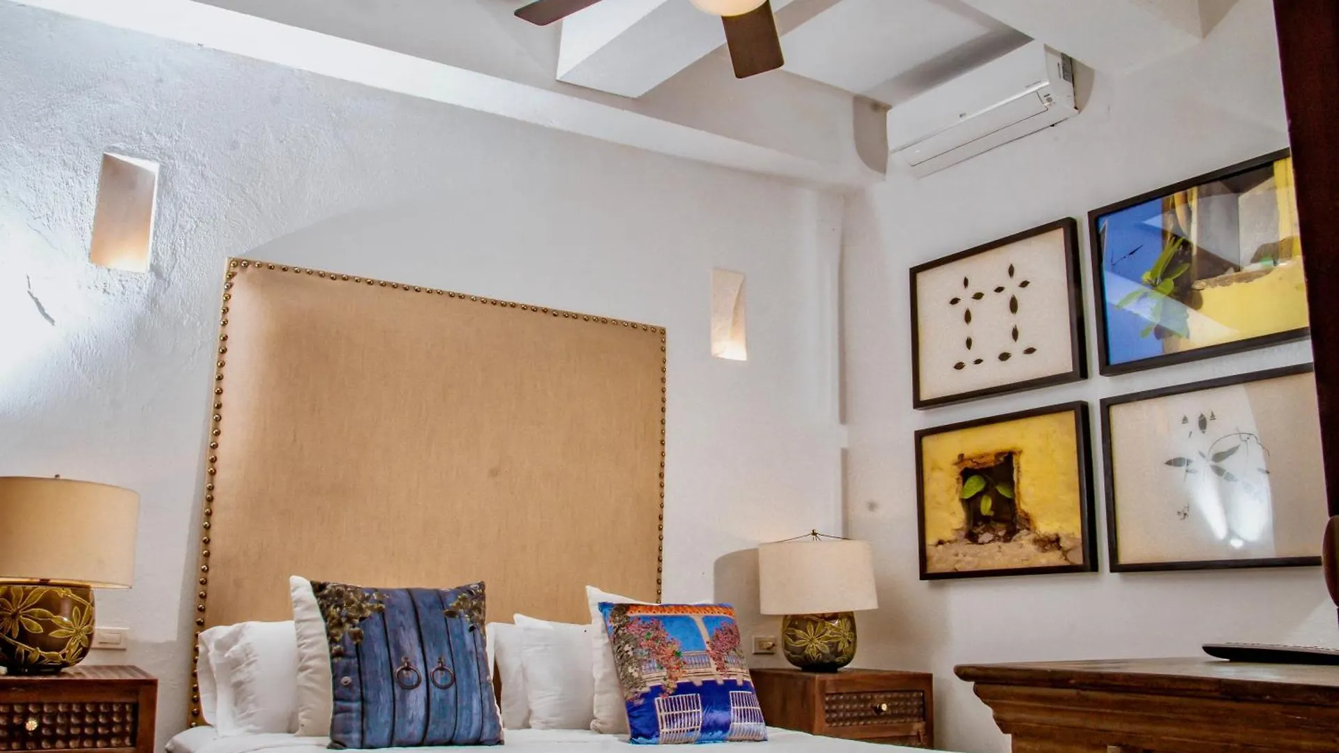 5 Bedroom Villa Inside Of The Walled City Cartagena